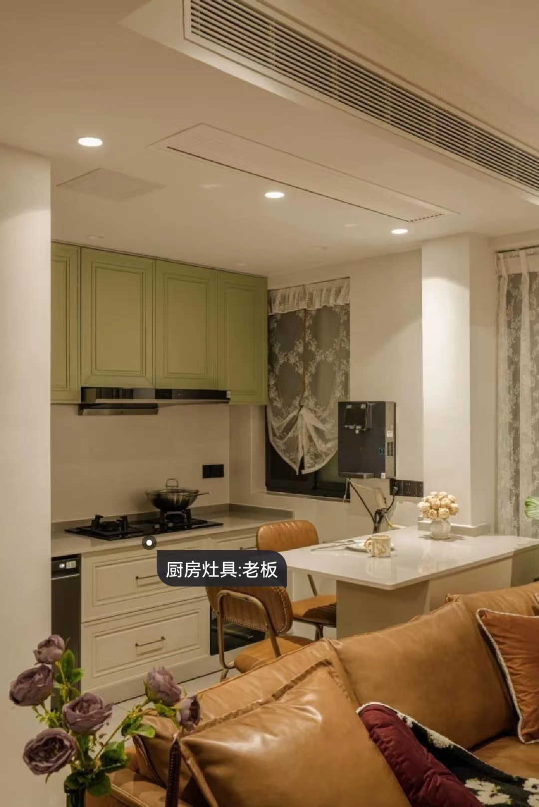 空間放大術(shù)丨兩倍客廳，三倍公區(qū)，只因她家破墻為“鏡”