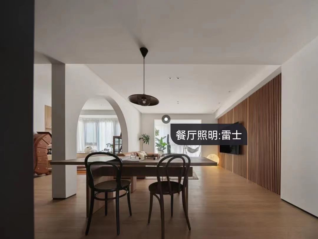 質(zhì)感與溫度交融，木質(zhì)的藝術(shù)之家，簡(jiǎn)約線條勾勒多樣生活