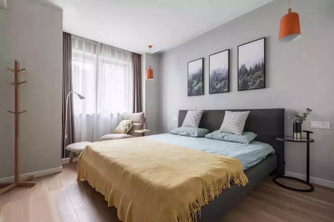 海歸夫妻98㎡精致宅，客廳變豪華影院，太爽了！
