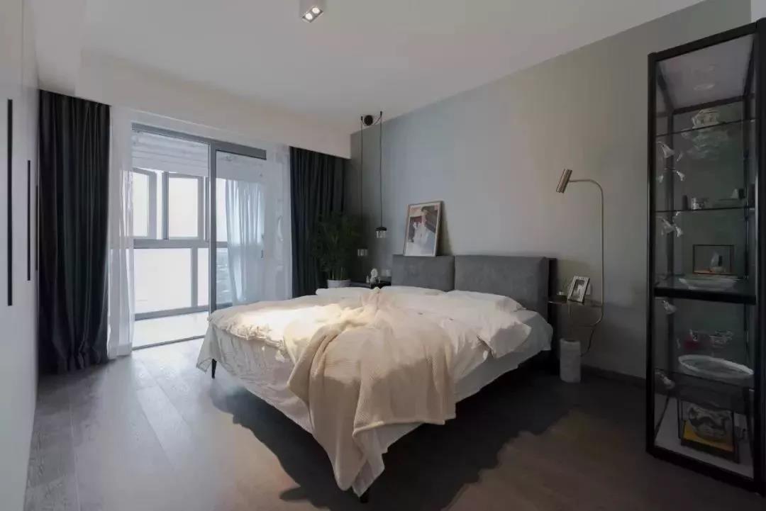 130㎡老房變身外國(guó)公寓，德式設(shè)計(jì)+絕美透視，這誰(shuí)扛得住？	